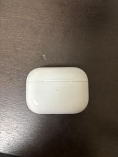 Apple AirPods Pro充電ケースのみ(動作確認済み)のサムネイル