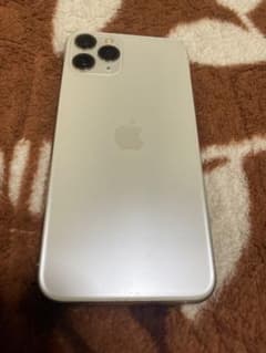 iPhone 11 Pro シルバー 64 GB SIMフリージャンクのサムネイル