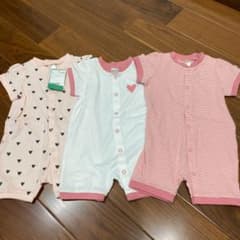 新品未使用　H&M ロンパースのサムネイル