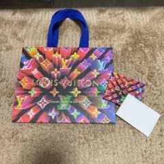 ルイヴィトン　ショップ袋のサムネイル