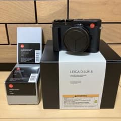 Q*Y様 Leica D-LUX 8 本体 ハンドグリップ付 - メルカリ