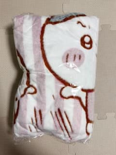 ま*む様 【完全新品】ちいかわ ふわふわBIGブランケット ピンクのサムネイル