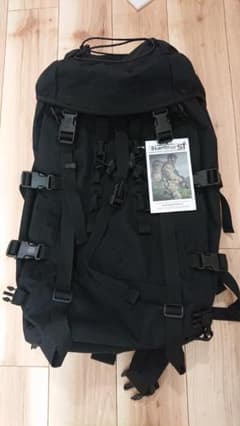 カリマーSFのセイバー45と黒 40-55L レインカバーのサムネイル