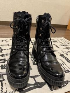 トッズ　ブーツ黒のサムネイル