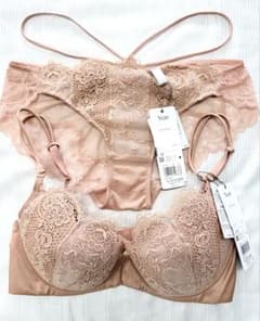 Wacoal Yue ブラジャー E75ショーツLサイズ セット Wacoal Yue ブラジャー E75ショーツLサイズ セット - メルカリ