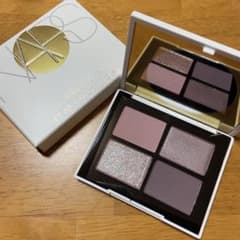 NARS クワッドアイシャドーのサムネイル