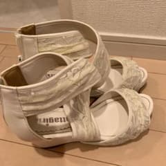 サンダルのサムネイル