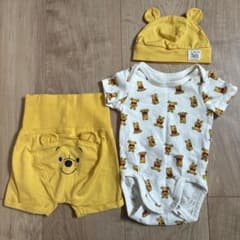 50cm プーさんロンパース・帽子セットのサムネイル