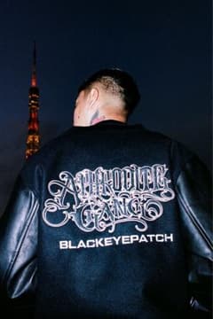 【即完売品】ブラックアイパッチ舐達磨アフロディーテギャングスタジャンのサムネイル