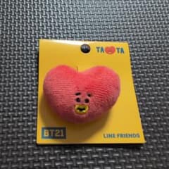 BT21 솜털 배지 TATA
