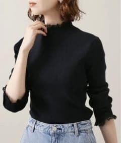 IENAレースツキハイネックリブプルオーバー