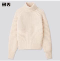 UNIQLO ユニクロユー　ローゲージタートルネックセーター　Mのサムネイル