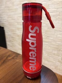 新品 Supreme ZOKU 水筒 475ml 赤 シュプリーム ☆Supreme☆シュプリーム ガラスコア ボトル 水筒 475ml (Supreme 弁当箱・水筒