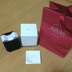 AHKAHネックレスのサムネイル
