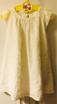 美品❤︎ZARA 半袖ワンピース110cmのサムネイル