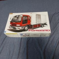 ISUZU FORWARD 赤色 トラックモデルキット ISUZU FORWARD 赤色 トラックモデルキット - メルカリ
