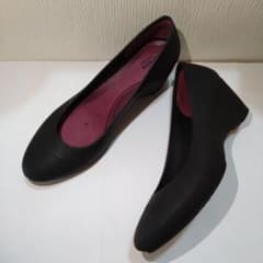 【美品】☆クロックス パンプス リナウェッジ W8 レディースのサムネイル