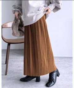 reca 大人のロングプリーツスカート　シナモンのサムネイル