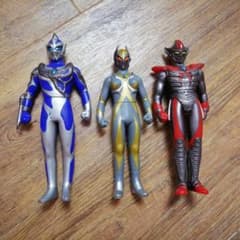 ウルトラマンティガ　カミーラ　ヒュドラ　ダーラム　三体セット　廃盤　希少ソフビ m82043459093_1.jpg?1750807323