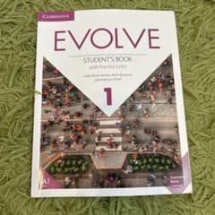 EVOLVE 1 STUDENT'S BOOKのサムネイル