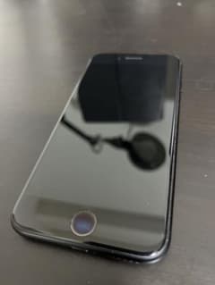 iPhone SE 第2世代 (SE2) ブラック 64 GB SIMフリーのサムネイル