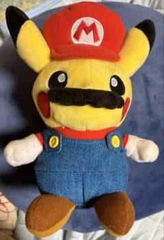 マリオピカチュウぬいぐるみ タグ無しのサムネイル