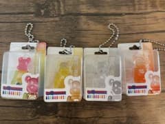 Bearbrick 4体セット ガチャガチャのサムネイル