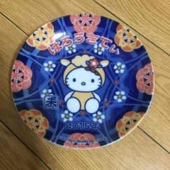 ⚫️ぷりん様専用⚫️ハローキティ&ONE PIECE 4点セットのサムネイル