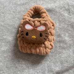 ハローキティ ニットミニポーチのサムネイル