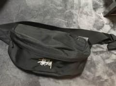 stussy ボディバッグのサムネイル