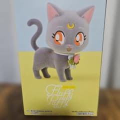 Pretty Guardian Sailor Moon Fluffy Puffy Luna Figure