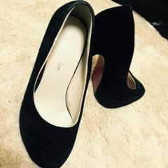 値引き有！ルブタン風パンプスのサムネイル