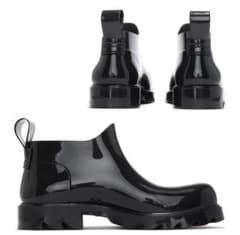 BOTTEGA VENETA ラバーブーツ ストライド