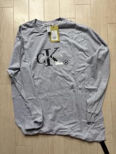 SOCCER NUT 長袖カットソー グレー Mサイズ 新品のサムネイル
