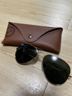 Ray-Ban サングラスのサムネイル