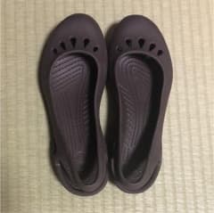 クロックス マリンディ 23センチ 茶色のサムネイル