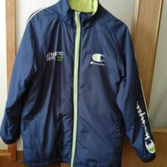 美品　Champion 160 キッズ ジャンパーのサムネイル