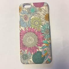 お値下げしました！iPhone6 リバティ柄ケースです☆のサムネイル