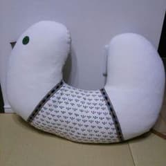 授乳用のクッションのサムネイル