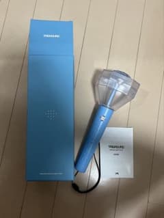 美品　TREASURE 公式ペンライトのサムネイル