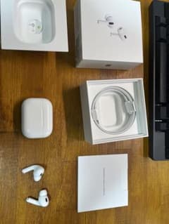 AirPods Pro 2 Lightning本体 充電ケース付きのサムネイル