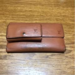 ルイヴィトン エピ 長財布のサムネイル