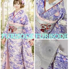 正絹振袖フルセット　ホワイト白地　紫色 花柄 シルバー帯　成人式 正絹振袖フルセット ホワイト白地 紫色 花柄 シルバー帯 成人式 - メルカリ