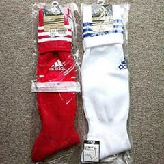 土日限定値下げ♪サッカー用アディダス靴下☆のサムネイル