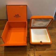 HERMES エルメス 空箱のサムネイル