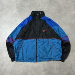 90s古着NIKEナイキナイロンジャケットワンポイント刺繍スウッシュロゴ35のサムネイル