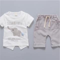 Tシャツ＋パンツ　セットアップ　ゾウ柄のサムネイル