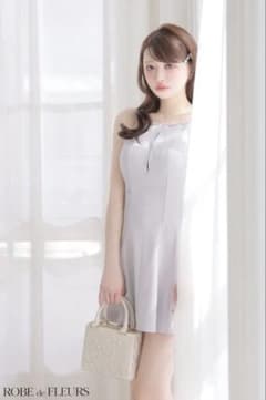 ROBE de FLEURS ビジューミニドレスのサムネイル