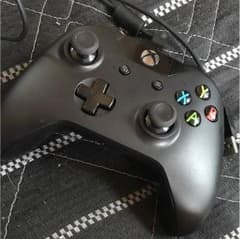 XBOX コントローラー 純正品のサムネイル