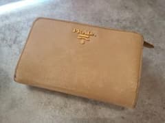 remフォロー割実施中 様 専用　PRADA　財布のサムネイル
